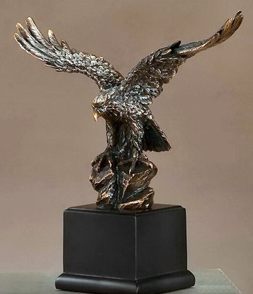 Commemorative Eagle Statue